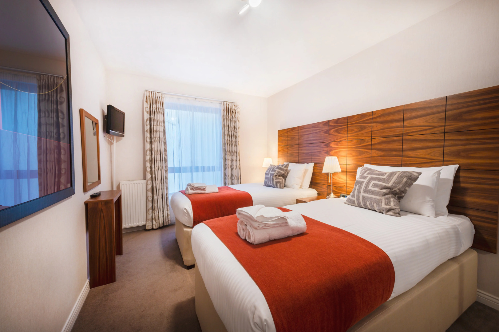 Photo - The Knight Residence by Mansley