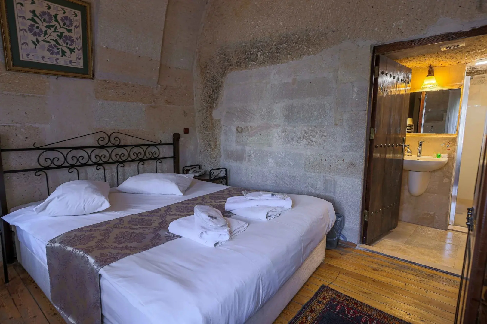 Foto - Century Cave Hotel