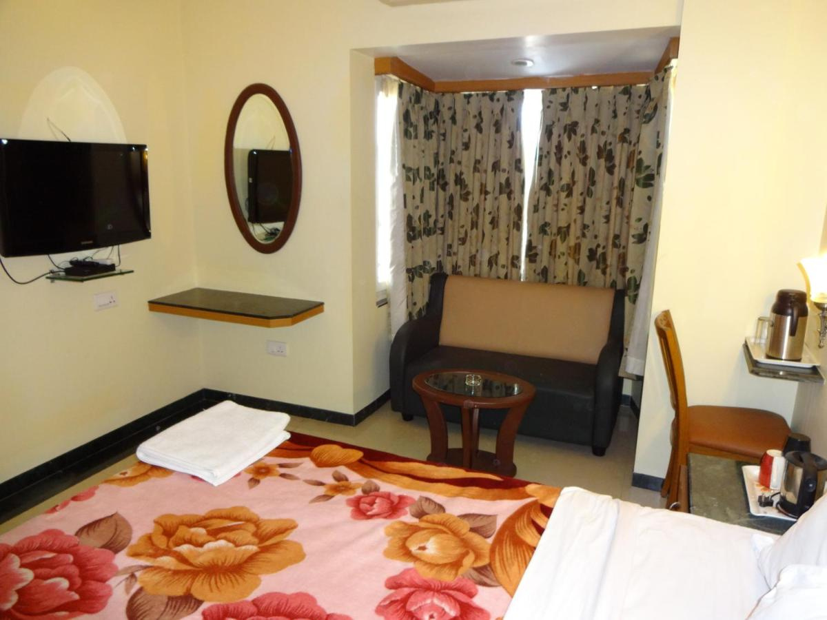 Photo - Nahar Manchester Inn