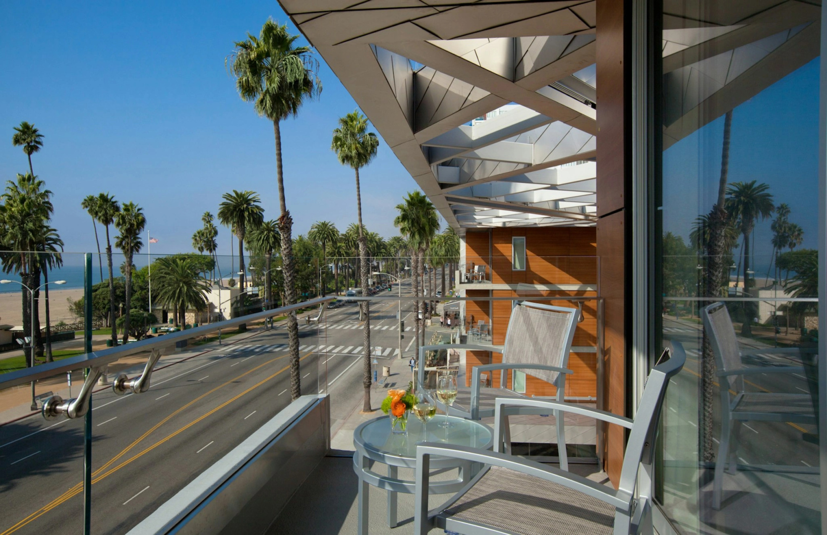 Photo - Shore Hotel