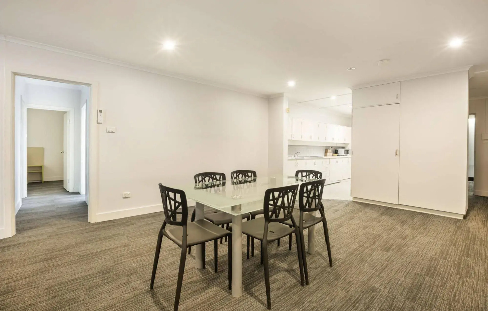 Photo - Nightcap at Coolaroo Hotel