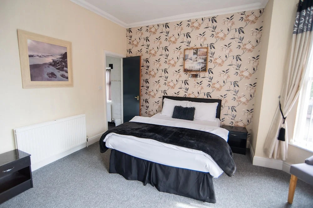 Photo - The Spread Eagle