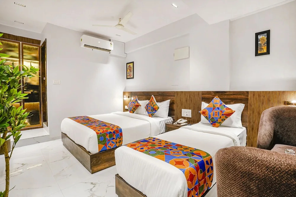 Foto - FabHotel Peralz - Nr Boriwali Station