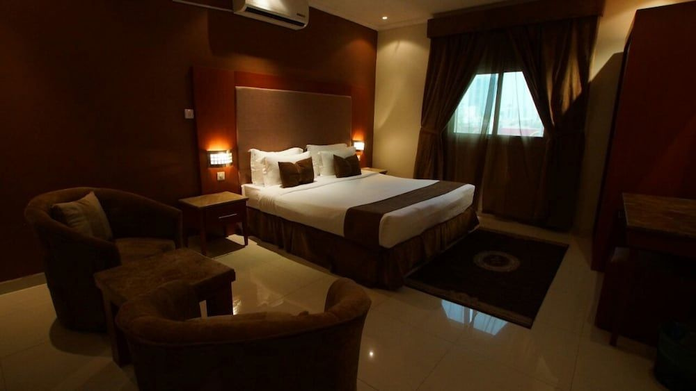 Foto - Al Muhaidb Residence Al Takhasossi 3 - Economic