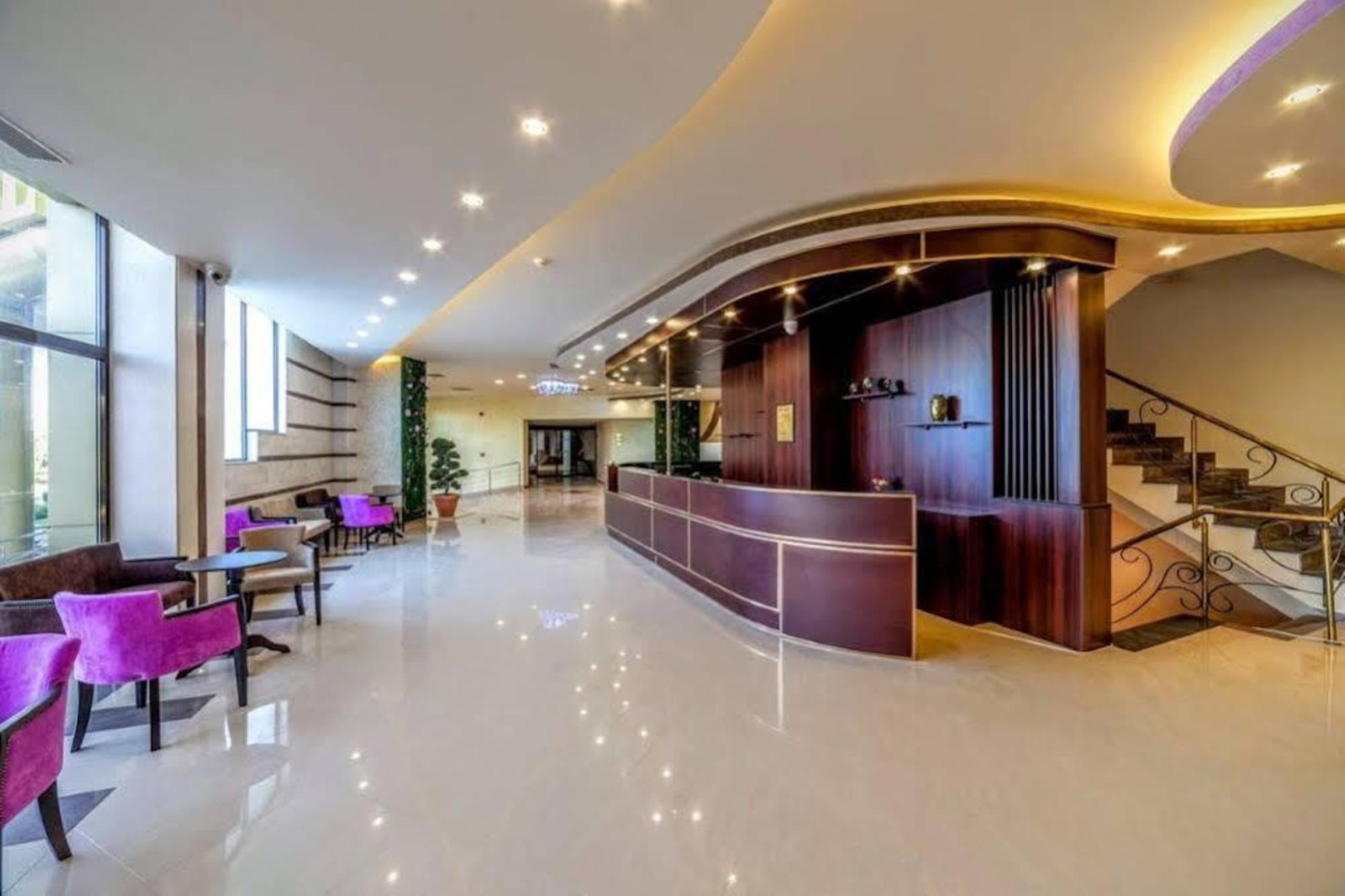 Foto - Hotel Sir Royal