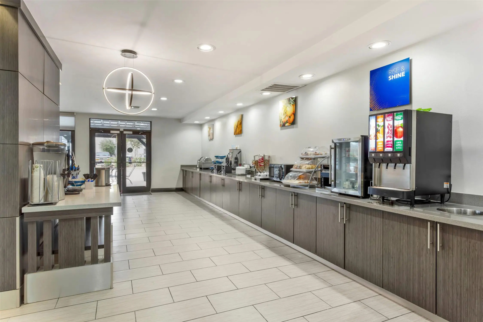 Photo - Comfort Inn & Suites Irving Las Colinas DFW