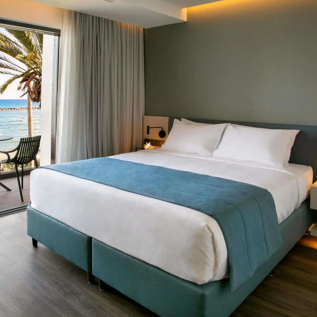 Photo - Mercure Larnaca Beach Resort