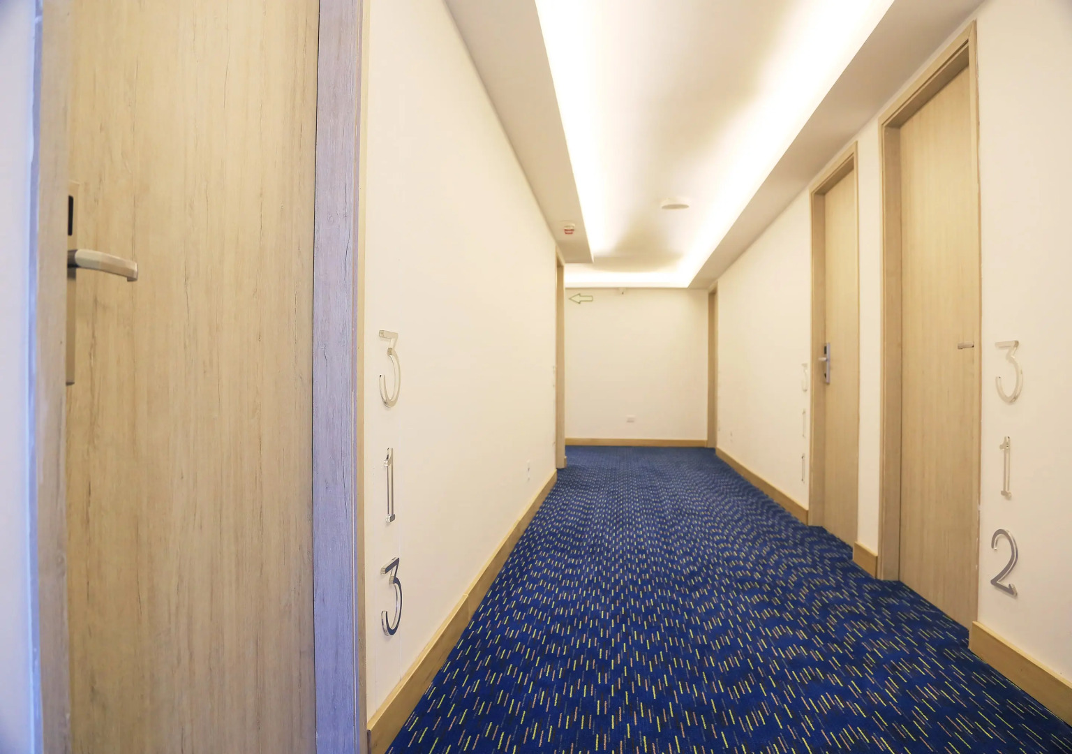 Photo - Washington Plaza