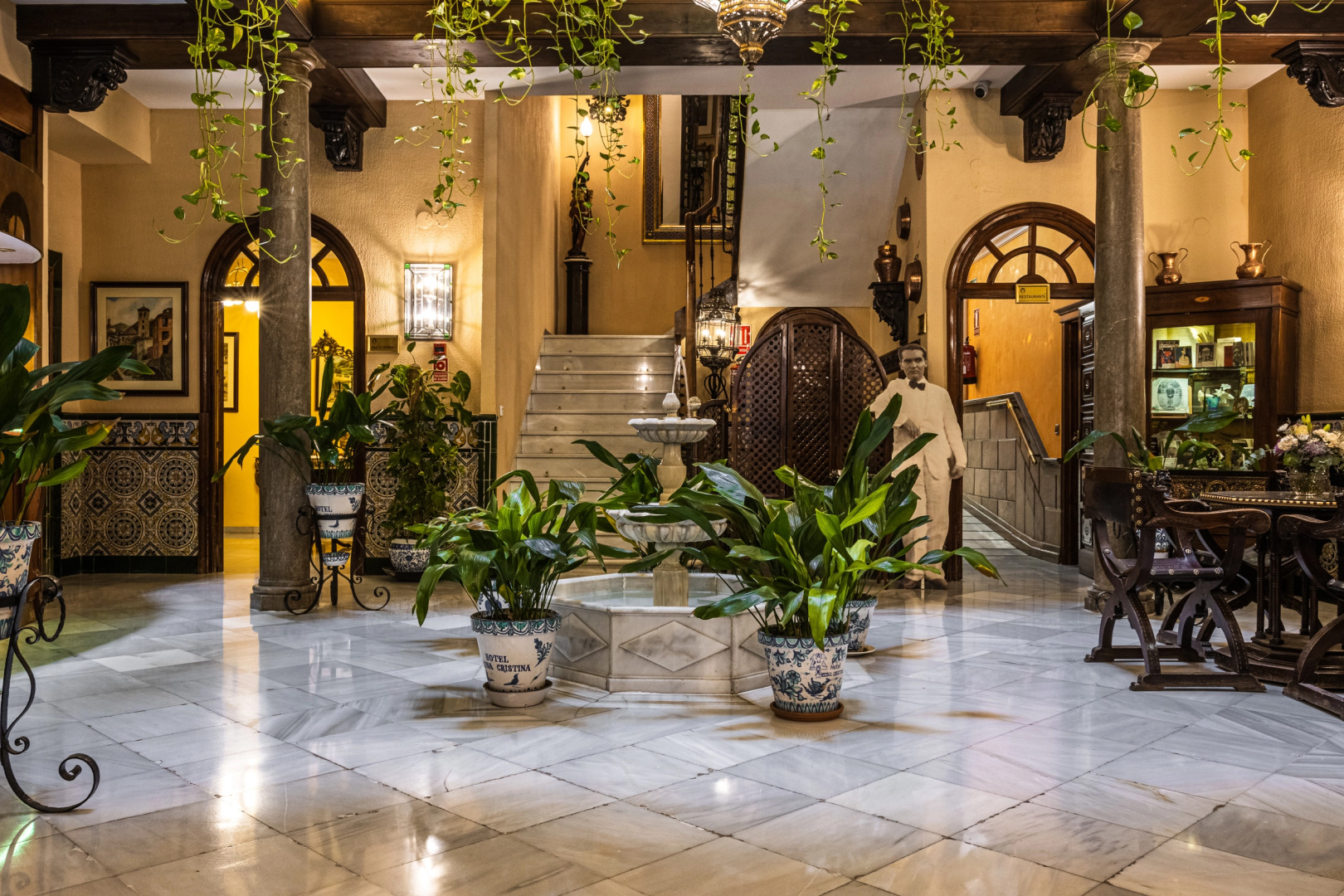 Photo - Hotel Reina Cristina