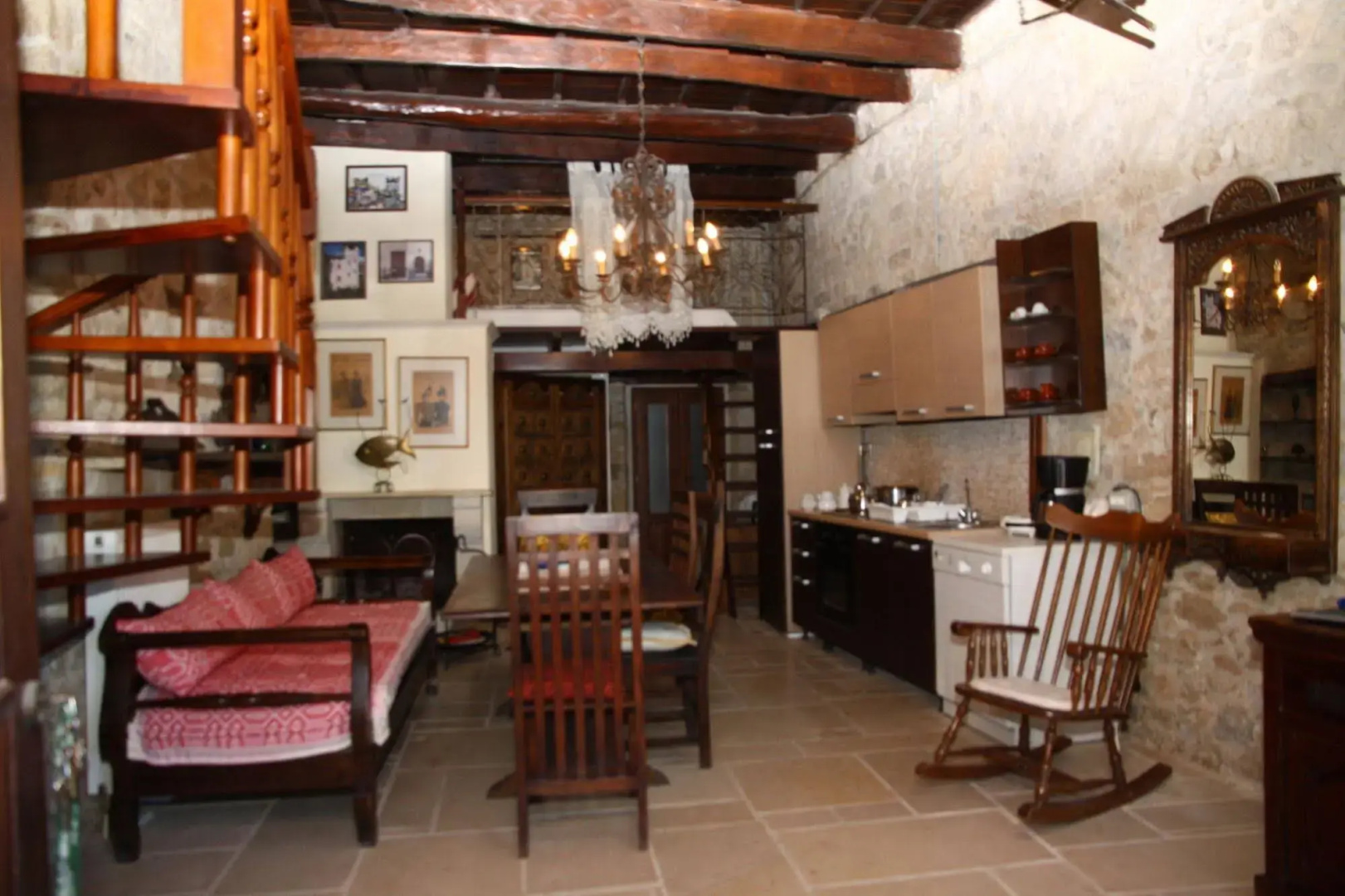 Photo - Traditional Cretan Houses,Agios Myronas