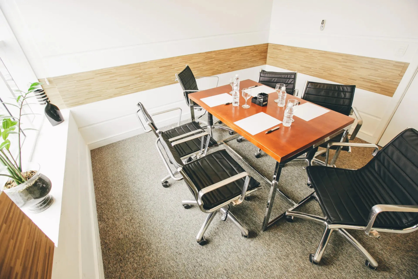 Photo - Saint Moritz Hplus Express