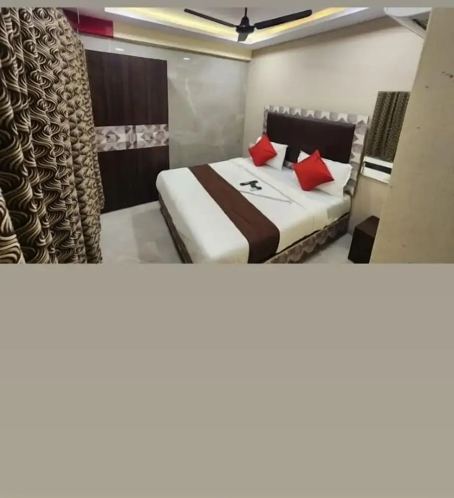 Photo - Hotel Vaithi Residency - Andheri West