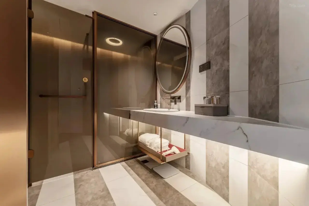 Foto - Howard Johnson By Wyndham Life Jiefangbei Chongqing