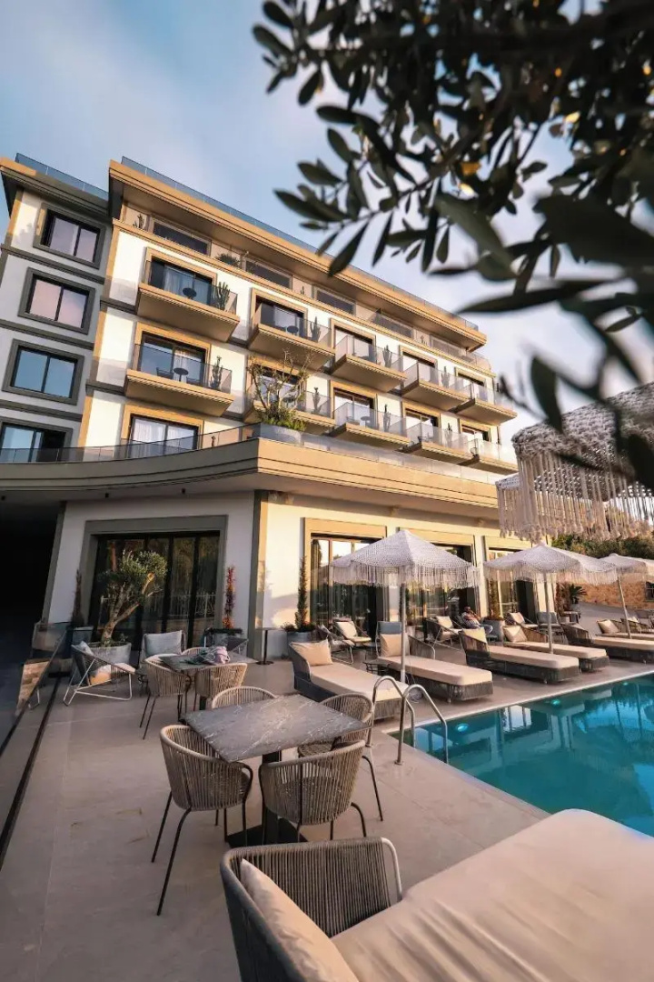 Photo - Mazarine Hotel