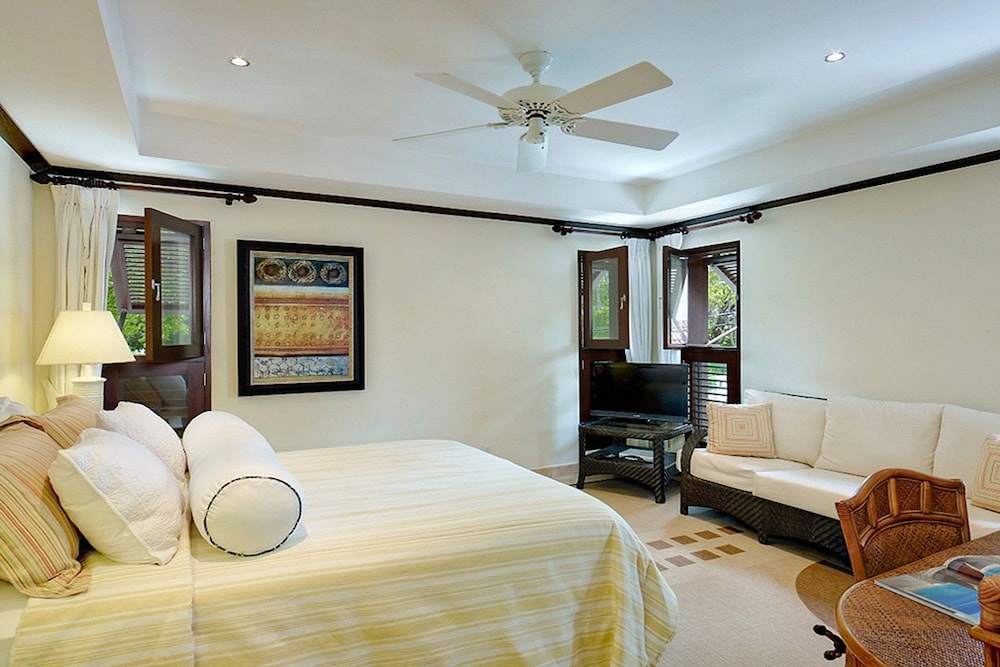Coral Cove 6 - The Ivy by Blue Sky Luxury