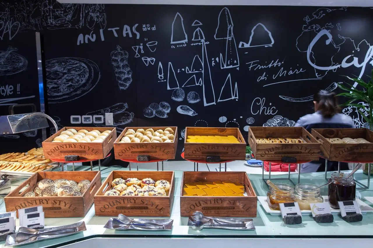 Photo - Centara Watergate Pavilion Hotel Bangkok