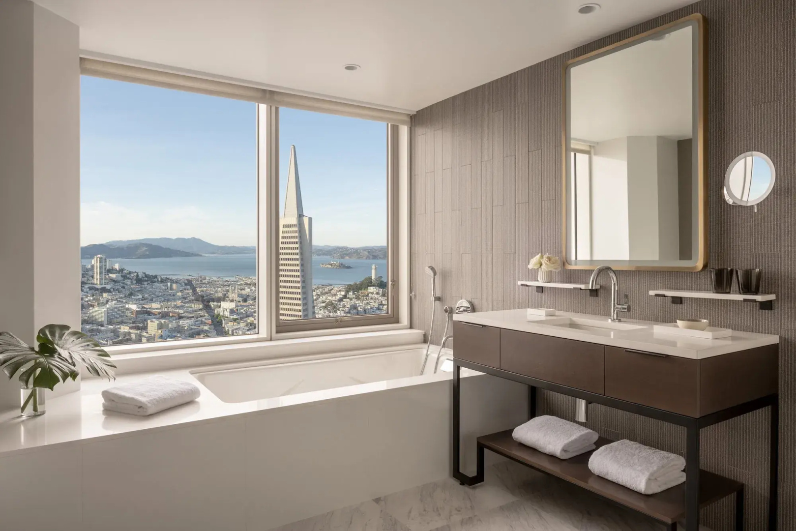 Foto - Four Seasons Hotel San Francisco at Embarcadero