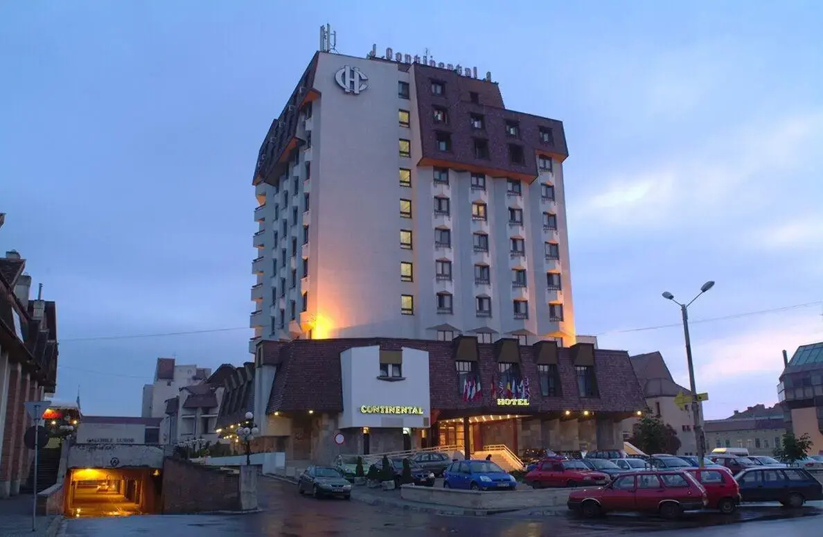 Photo - Continental Forum Tirgu Mures