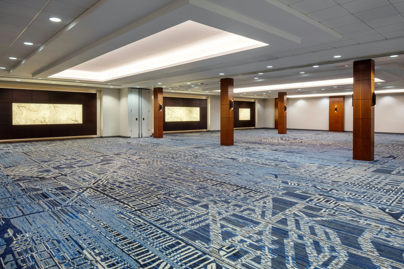 Photo - DoubleTree by Hilton Hotel & Suites Pittsburgh Downtown