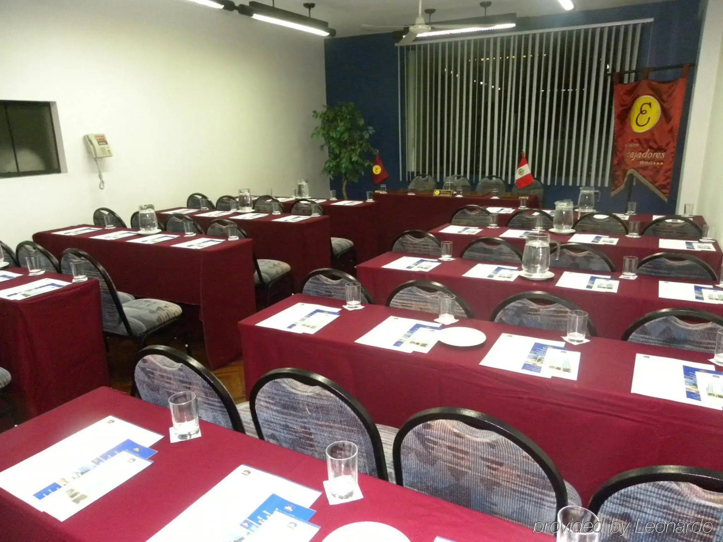 Foto - Embajadores Hotel