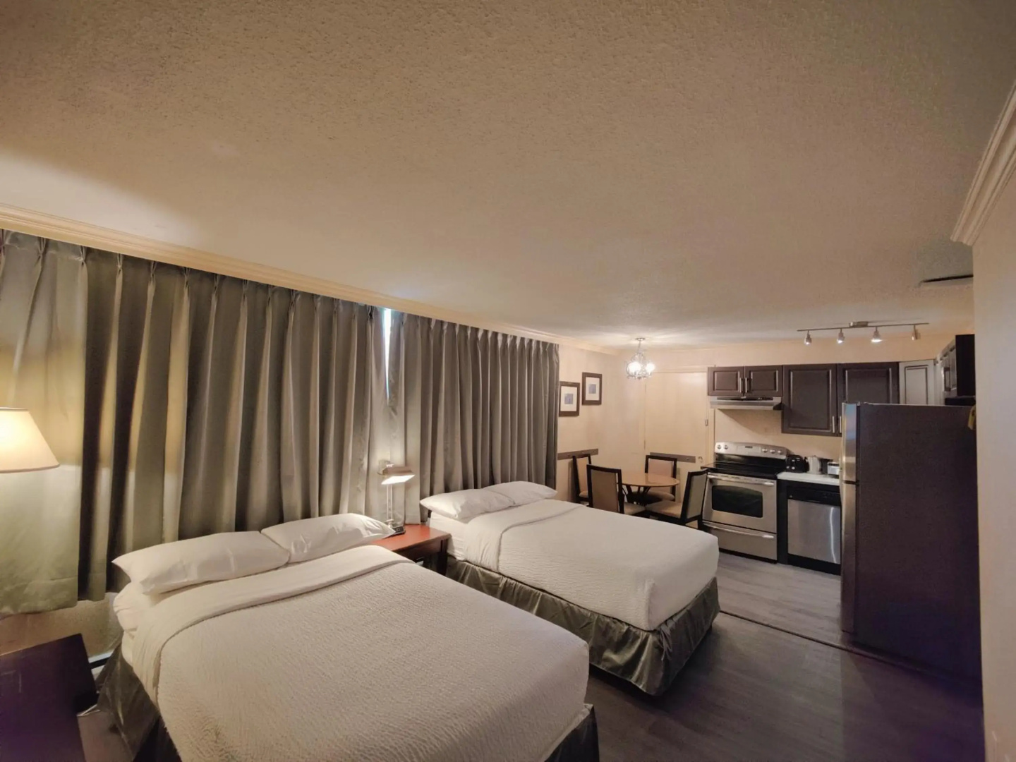 Photo - Opportune Hotel