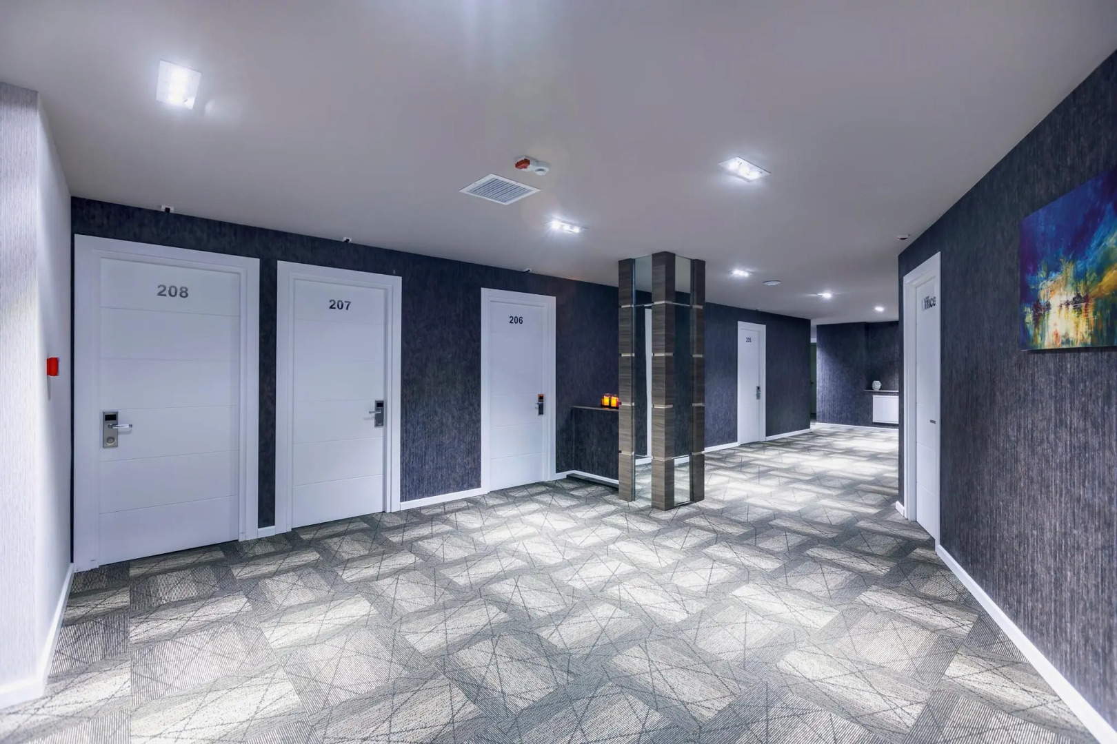 Photo - Parallel Hotel