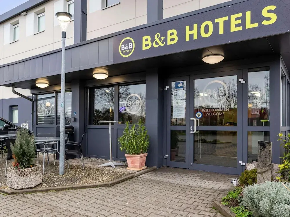 Photo - B&B HOTEL Erlangen-Tennenlohe