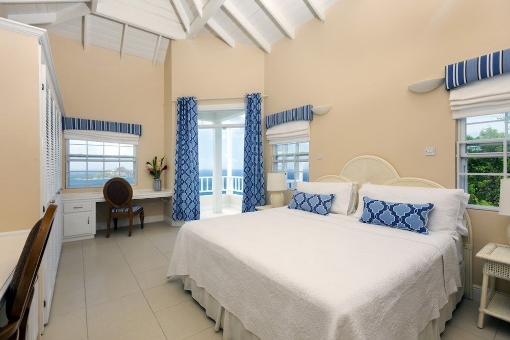 Brise De Mer 2-bed Villa With Captivating Views Of The Caribbean Sea 2 Bedroom Villa by RedAwning