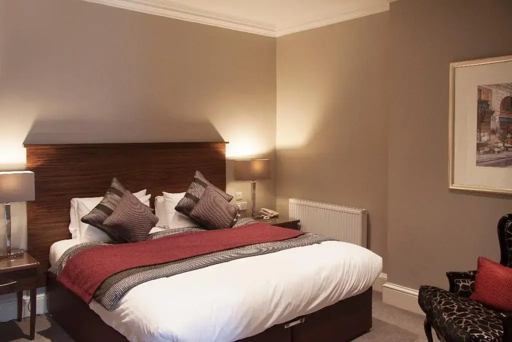 Photo - Royal Scots Club