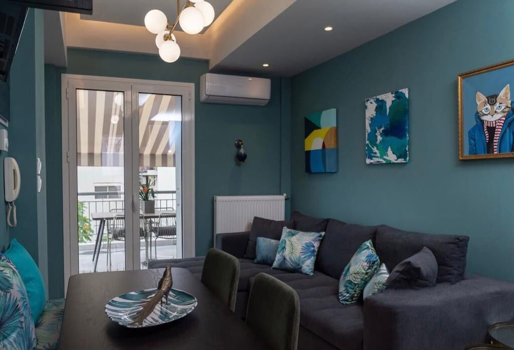 Artistic apt in Gazi with terrace by GHH