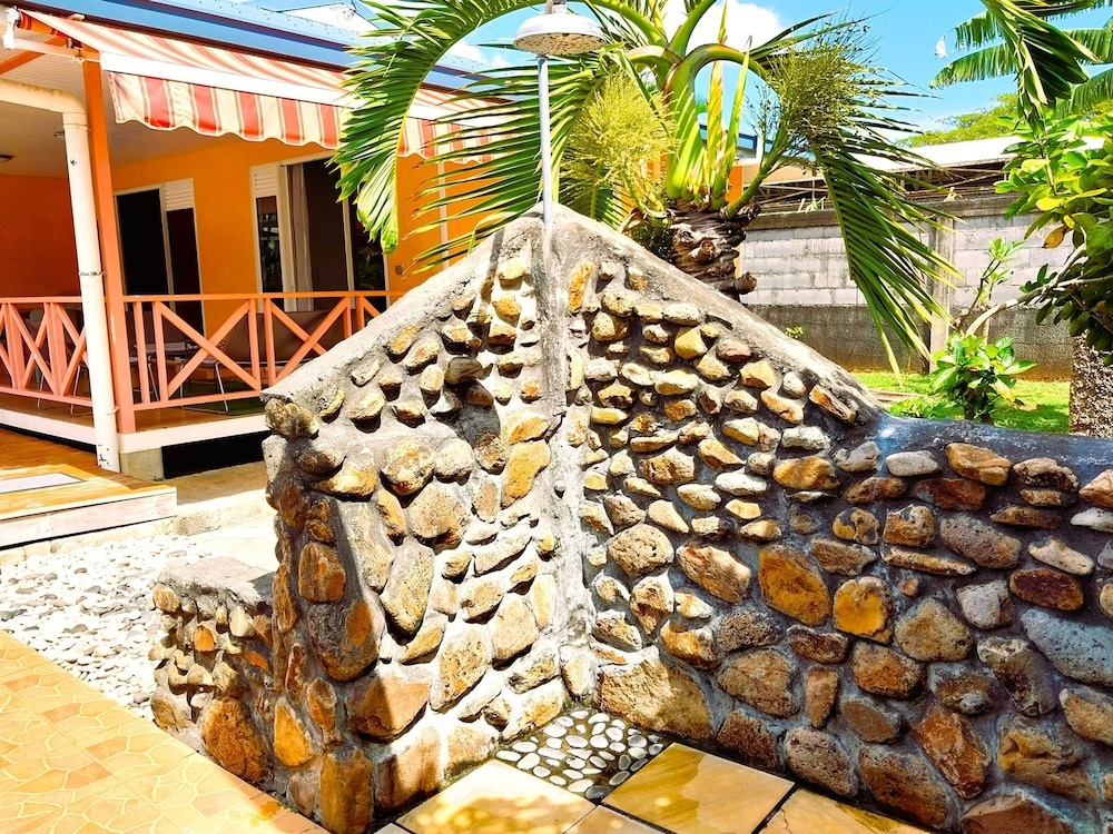 Tahiti - Lihei Pool House