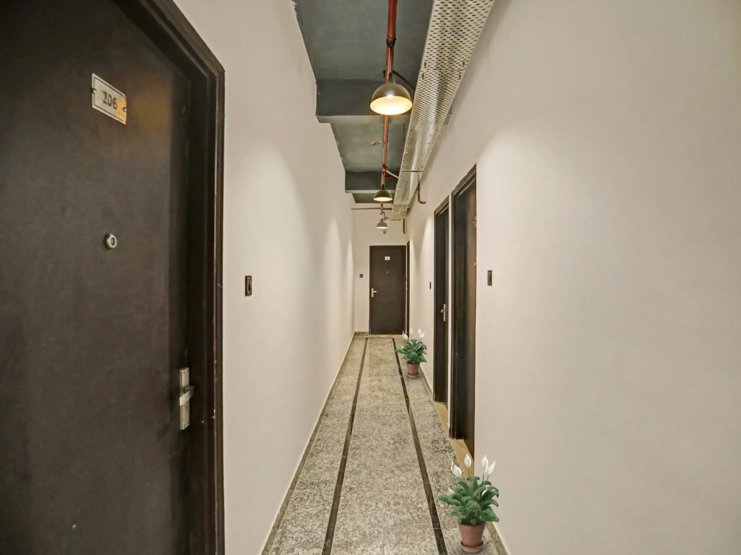 Photo - Hotel the Rasa vasundhara