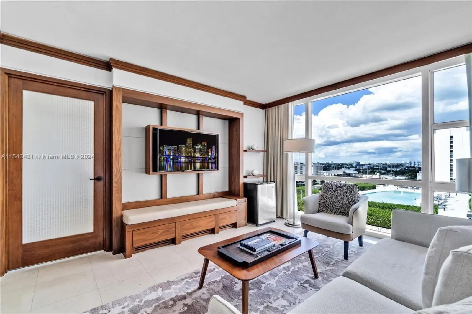 Photo - Carillon Miami Beach Private Suites