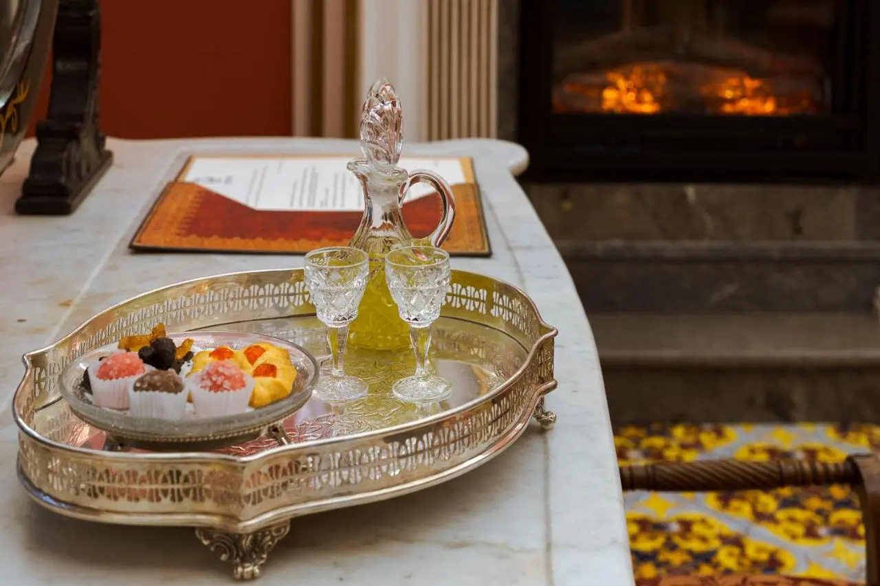 Photo - Palazzo Arone dei Baroni di Valentino