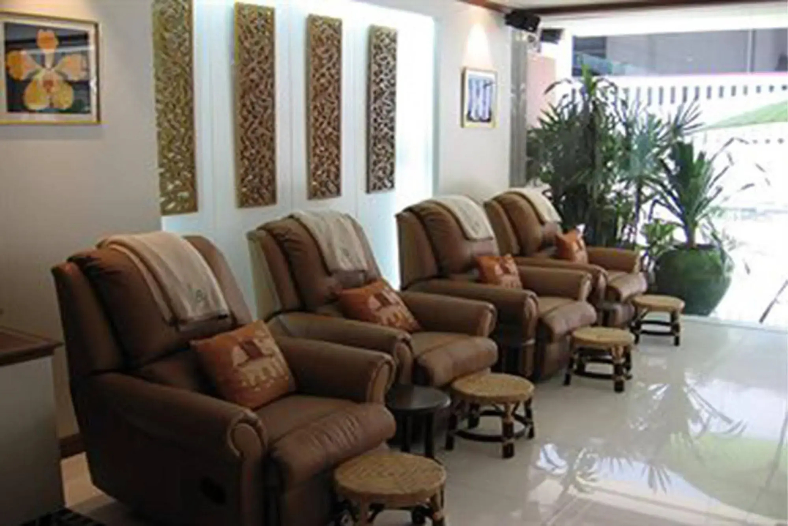 Foto - Wall Street Inn, Bangkok