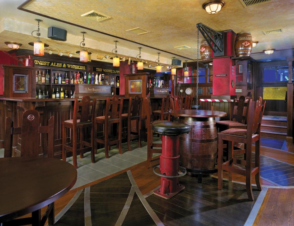 Photo - Fitzpatrick Grand Central