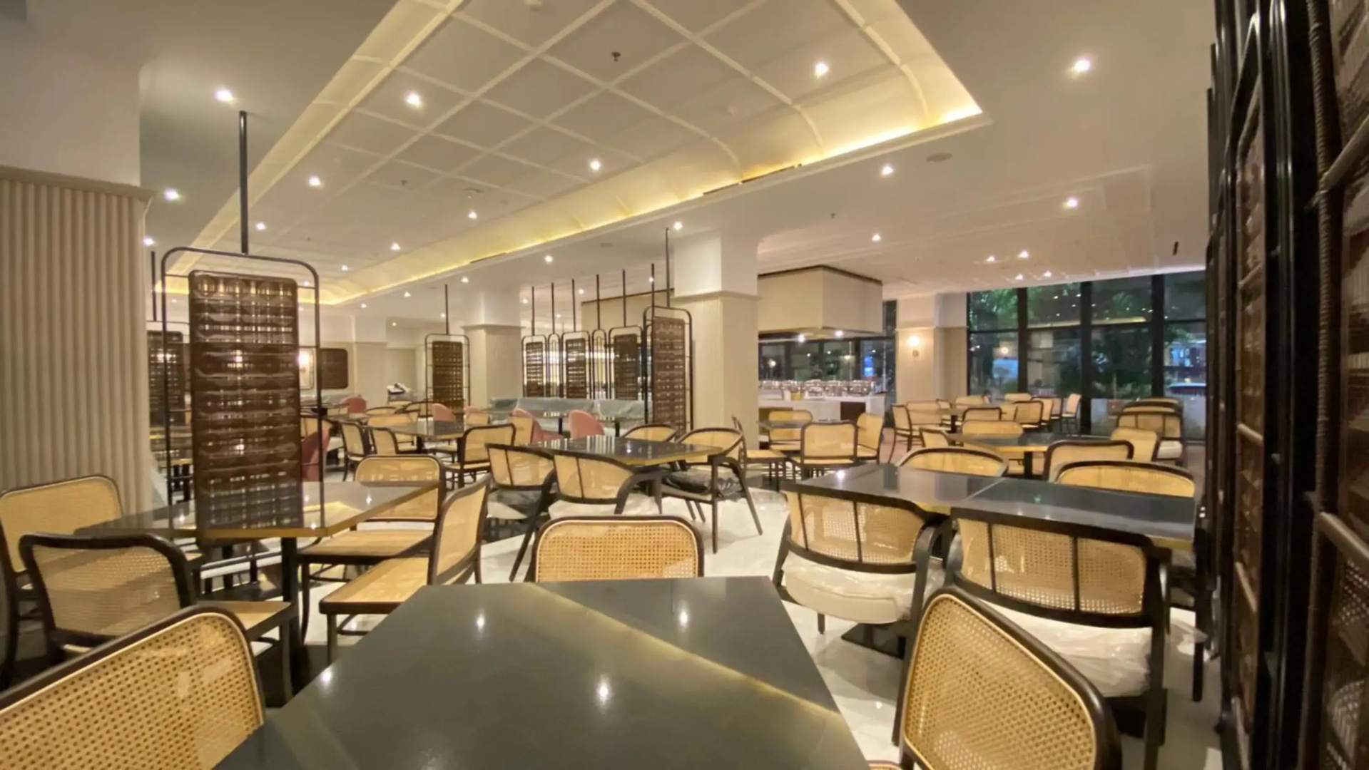 Photo - Maia Hotel Jakarta