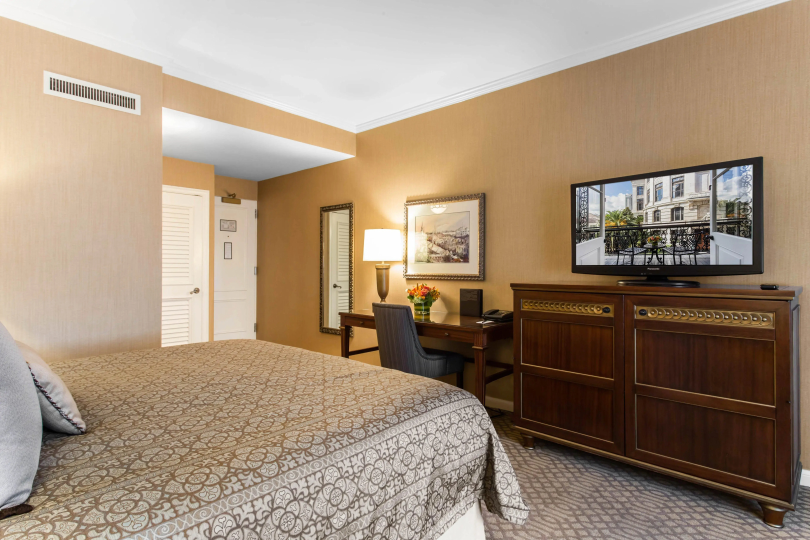 Photo - Omni Royal Orleans Hotel