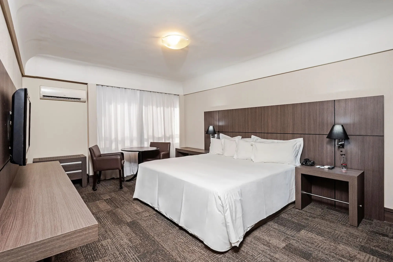 Photo - Slaviero Hotel Curitiba Centro