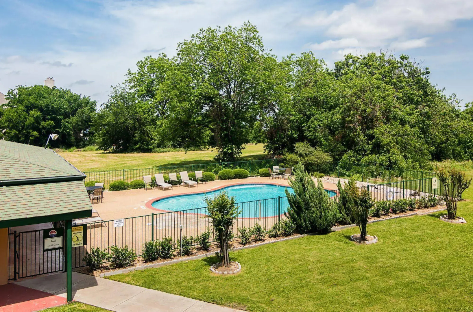 Photo - Quality Inn & Suites Garland - East Dallas