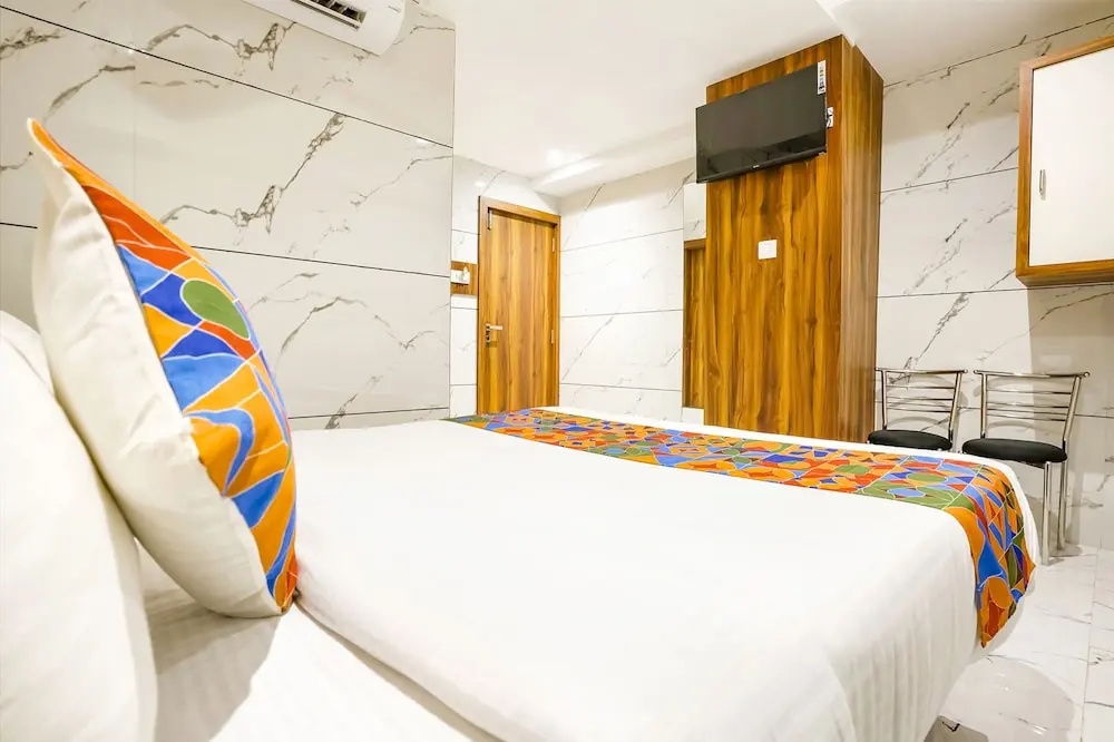 Photo - FabHotel Shubham Inn - Nr Jain Mandir, Bhandup West