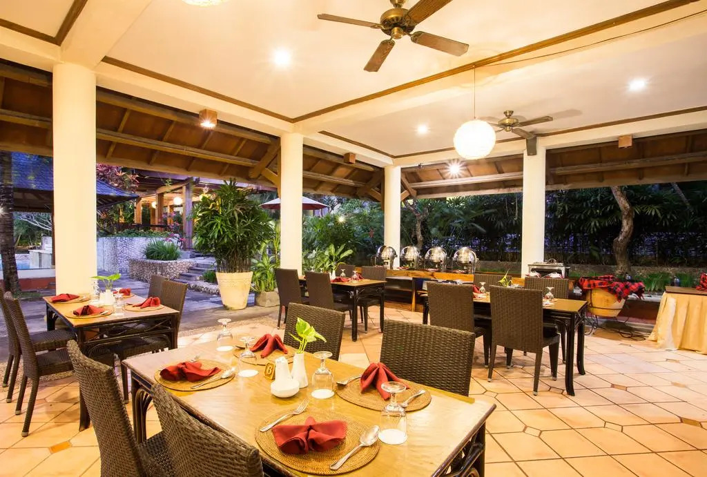 Photo - Plagoo Holiday Hotel