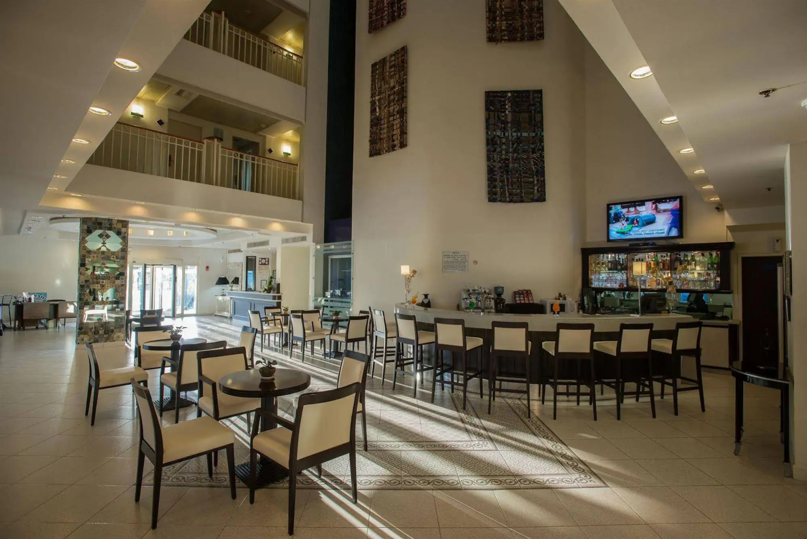 Foto - Adam Boutique Eilat