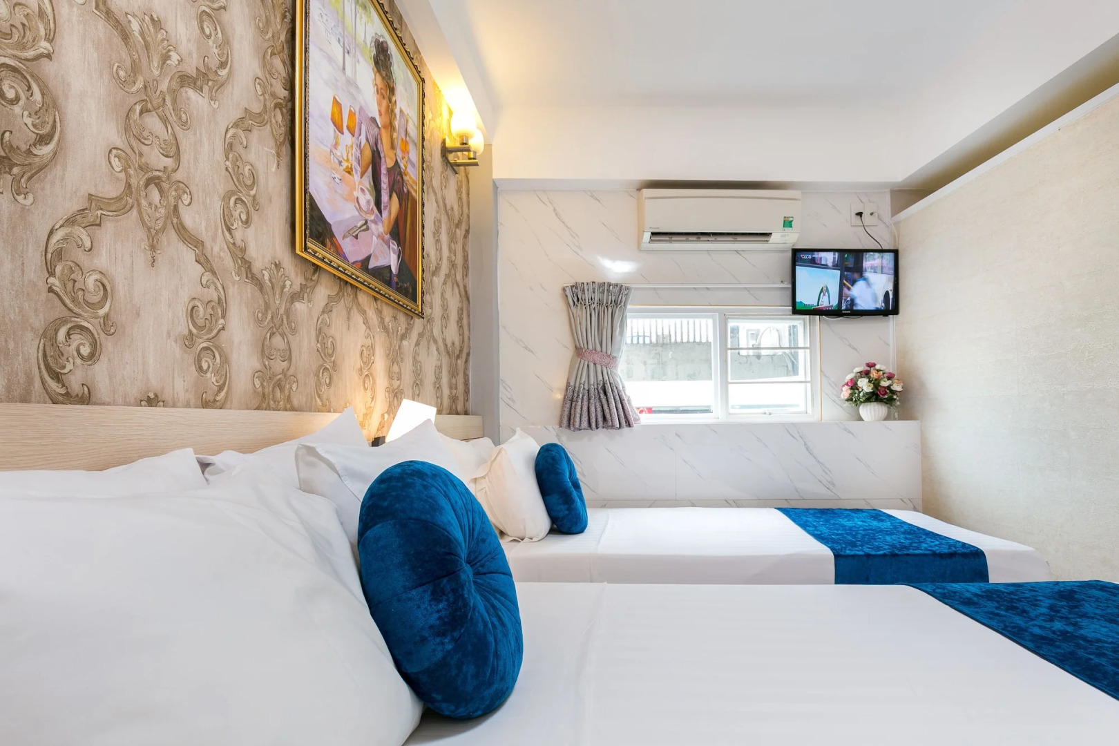 Photo - Galaxy Boutique Sai Gon Central Hotel