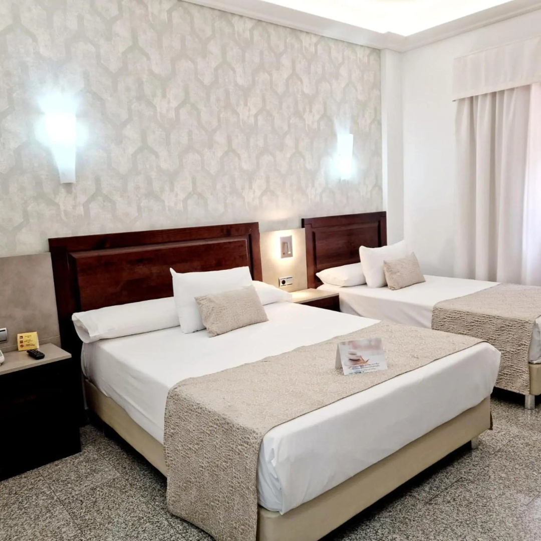 Photo - Hotel Plaza del Castillo