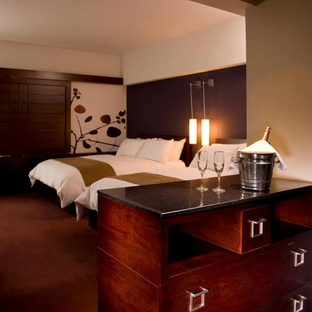 Photo - Hotel Ruby Foo's