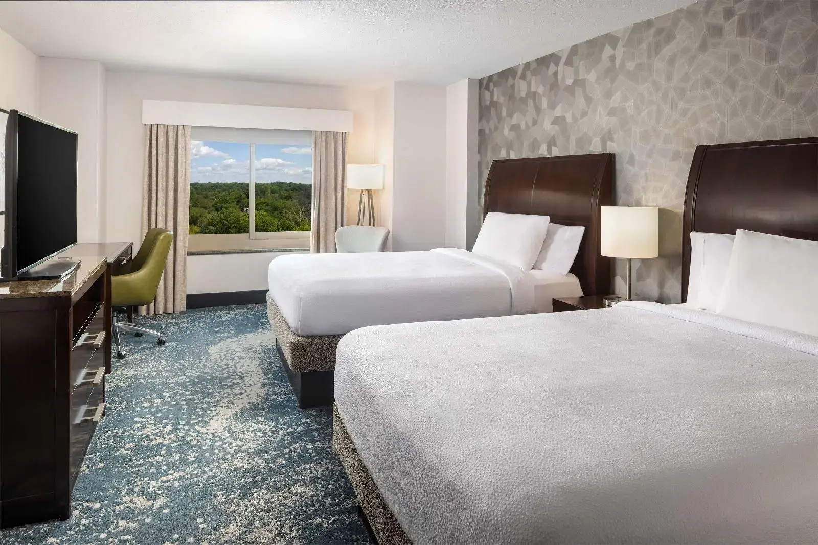Photo - Hilton Garden Inn Bethesda Downtown