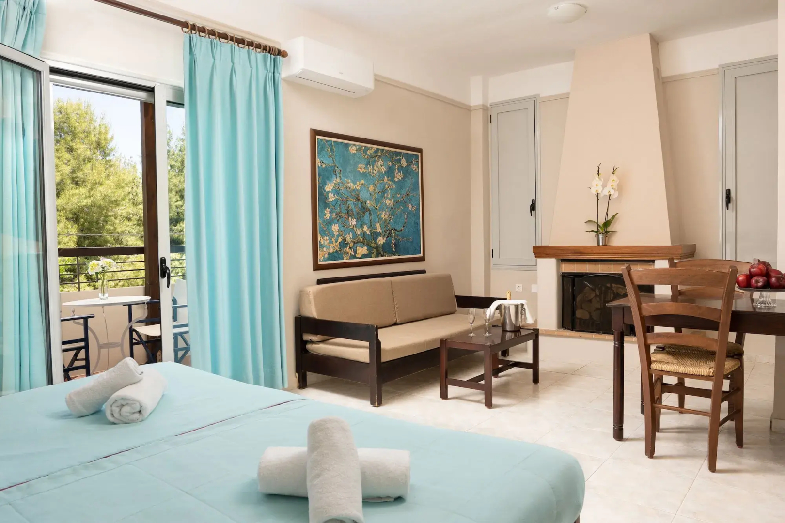 Photo - Talos Hotel Apartments