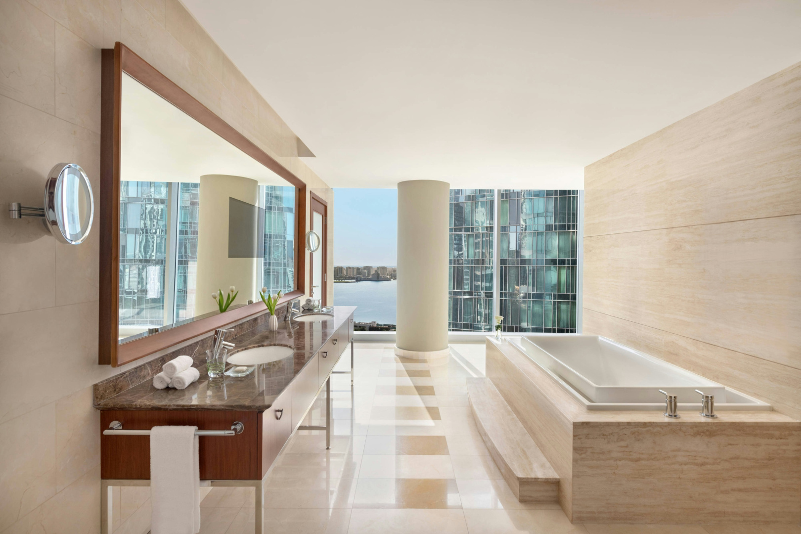 Photo - JW Marriott Marquis City Center Doha