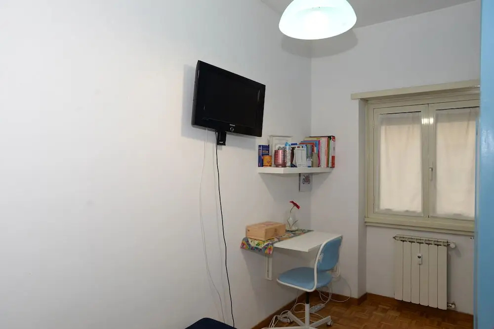 Photo - Room-single Room in Cozy and Comfortable